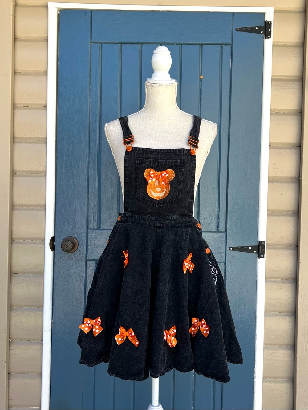 Minnie Mouse Halloween Jack-o'-Lantern Overalls Romper by Her Universe Size M